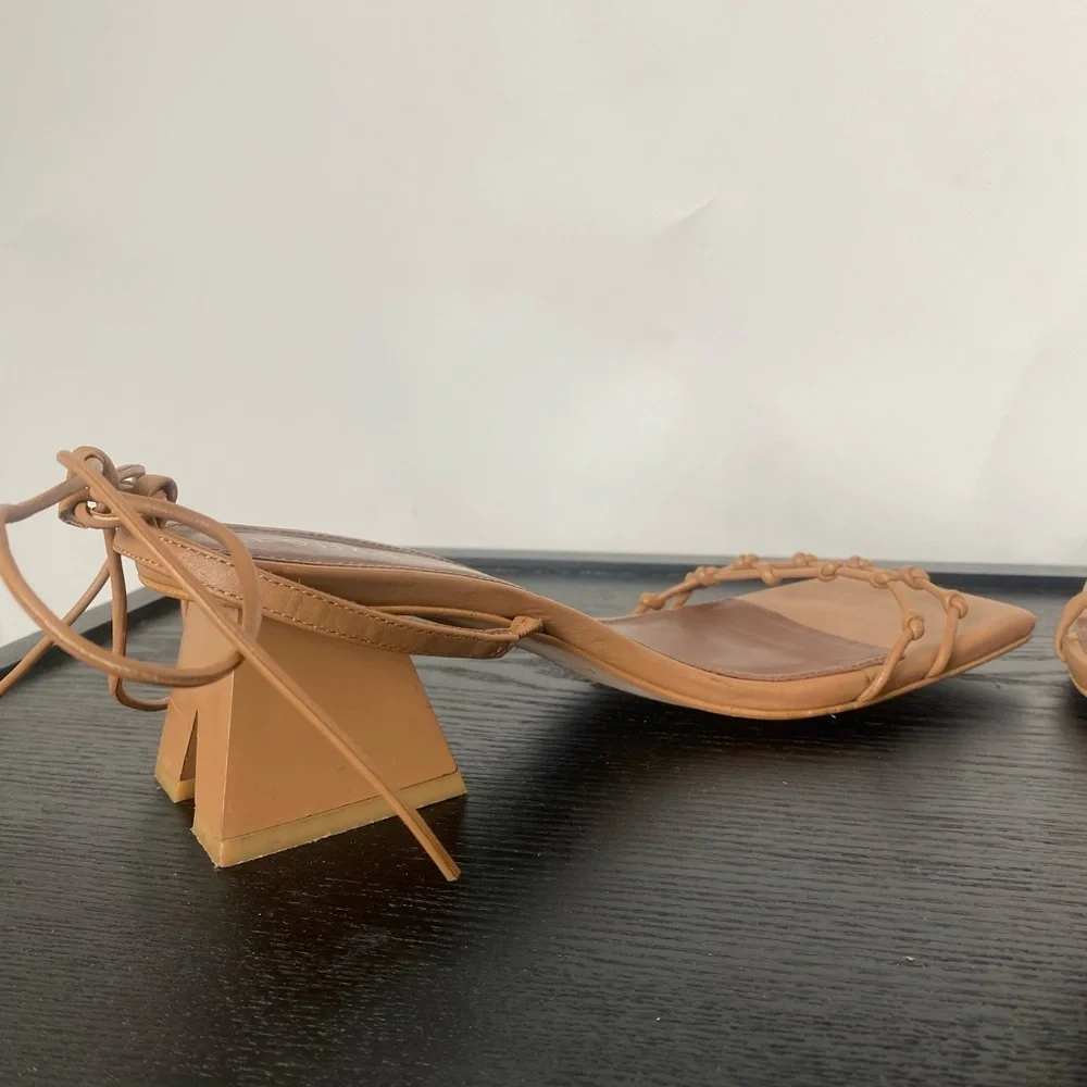 Alohas Juniper Sandal in Camel Size 38 *Missing strap‎ - Picture 9 of 15